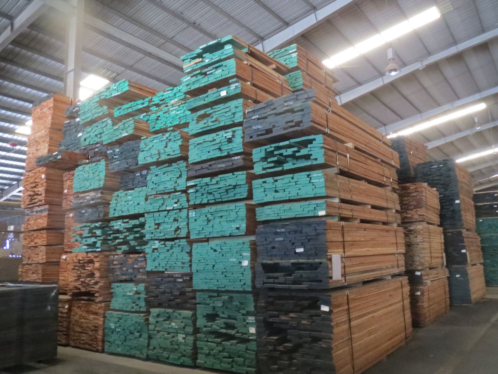 Giới thiệu Đến với gỗ Gia thịnh hàng đẹp, giá shock tại kho lẻ Sóng Thần, Bình Dương..